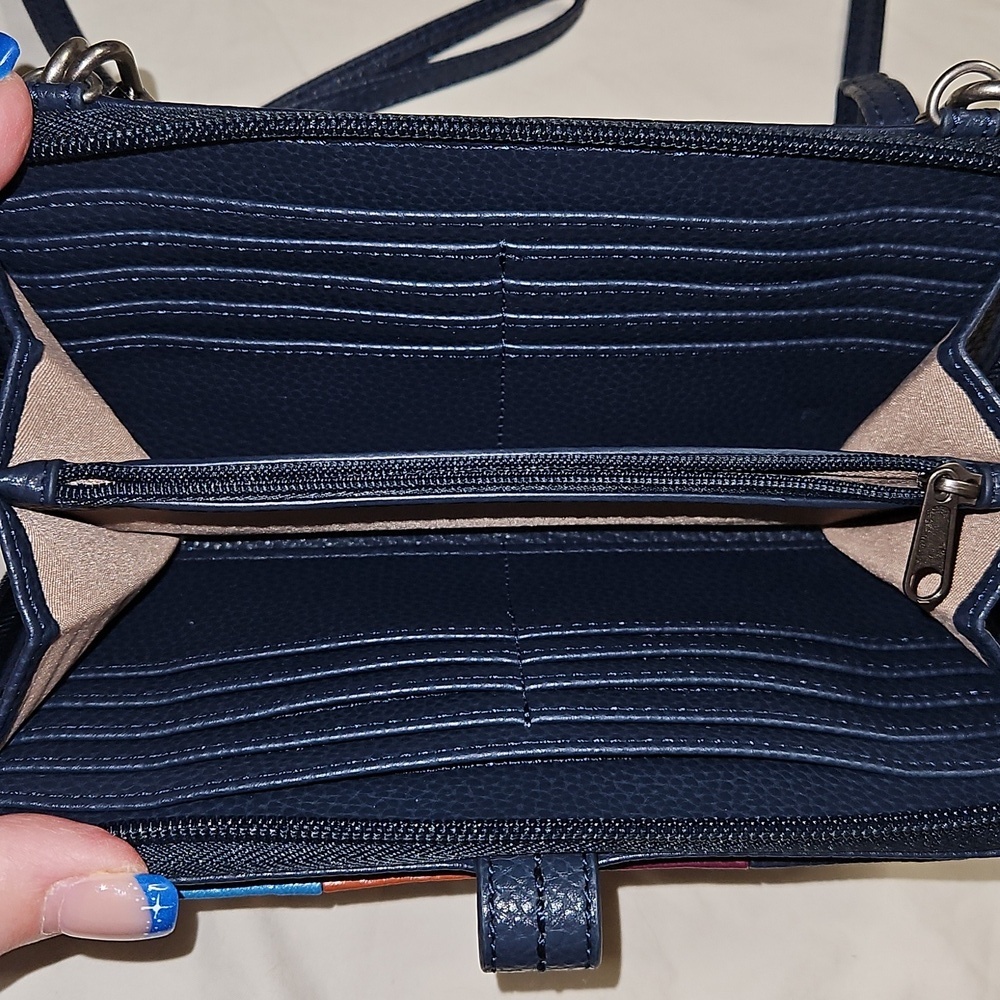 Le Sak Wristlet / Crossbody Bag - Picture 4 of 7